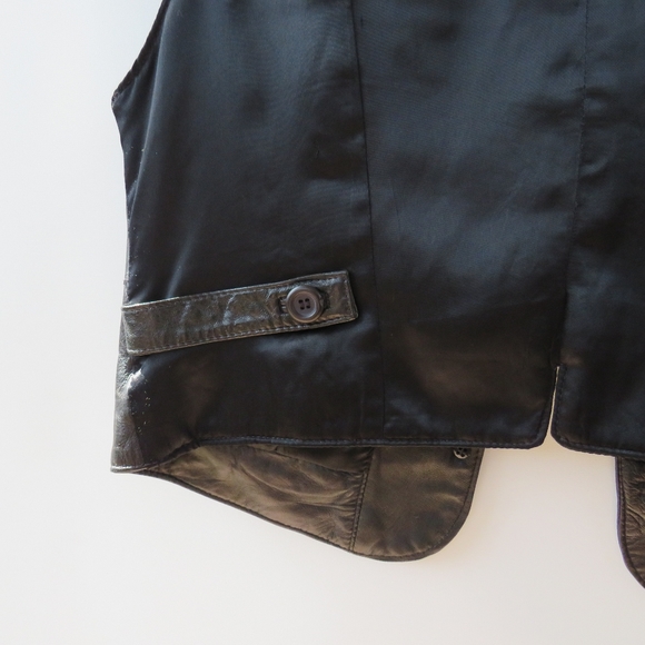 Vintage The Limited Black Leather Vest Size Medium - Picture 12 of 15